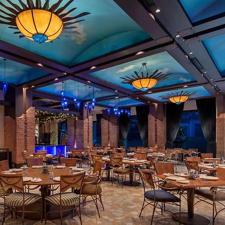 Hotel Radisson Blu Plaza Delhi Airport Nuova Delhi Esterno foto Interior of the restaurant